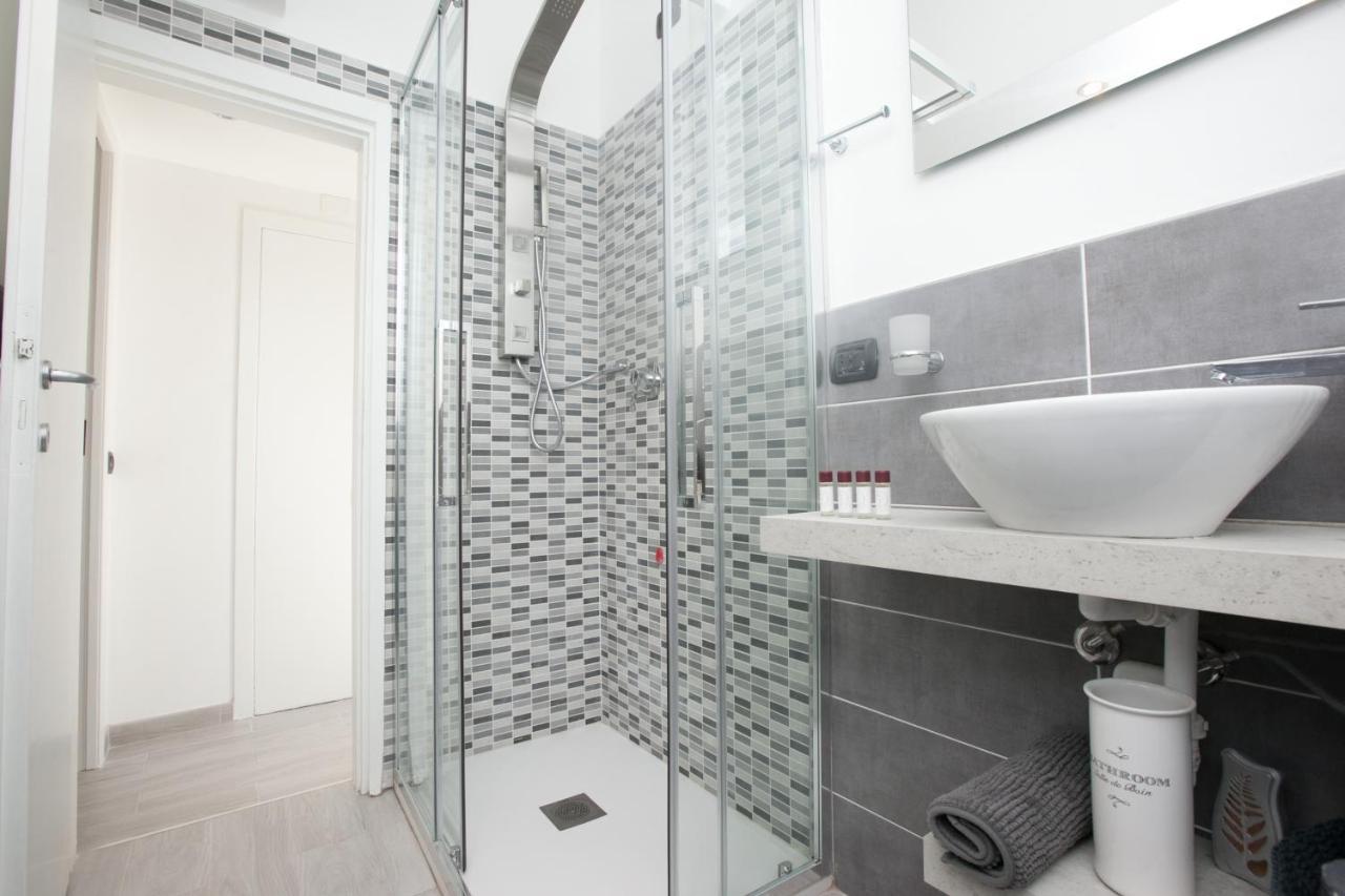 Amazing And New Penthouse In City Center Μιλάνο Εξωτερικό φωτογραφία