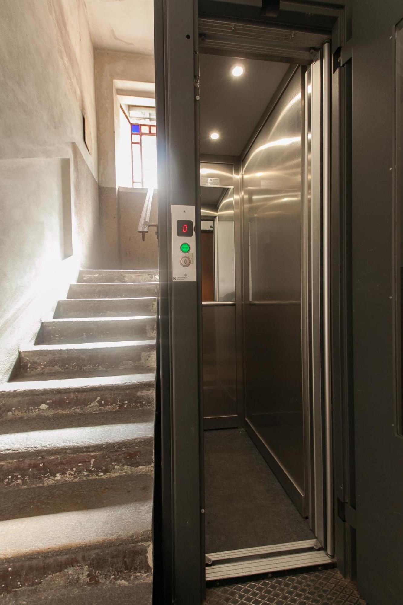 Amazing And New Penthouse In City Center Μιλάνο Εξωτερικό φωτογραφία